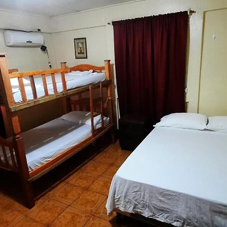 Tropical Dreams Hostel South End 外观 照片
